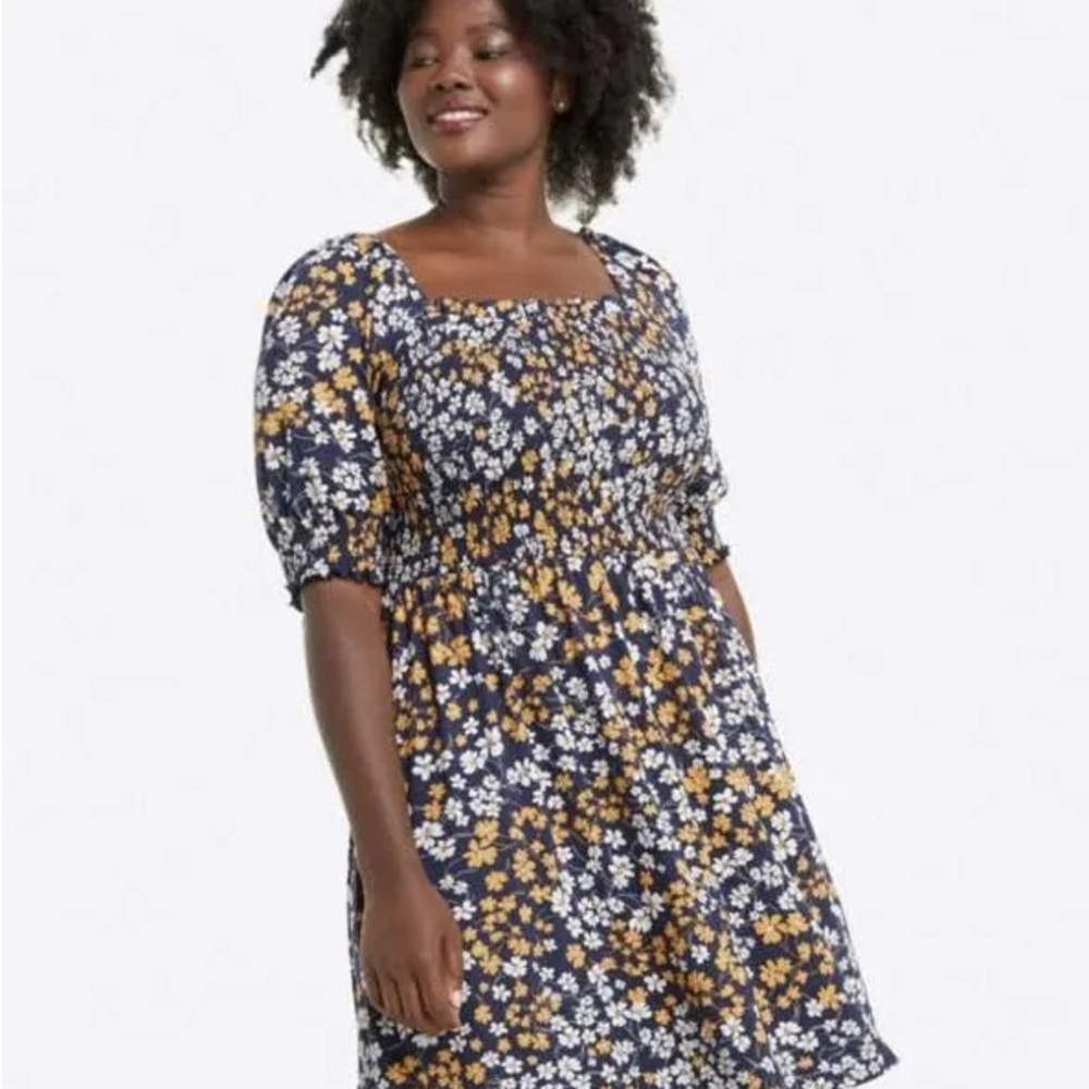 NWOT Draper James Jo Dee Floral Navy and Yellow Dress